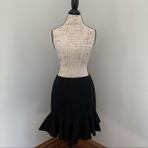 SINCLAIRE 10 Black Skirt